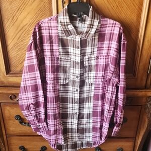 NWT F 21 Pink and Brown Plaid Casual Flannel Shirt Oversize Small